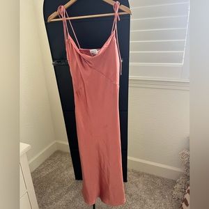Hello molly blush satin dress